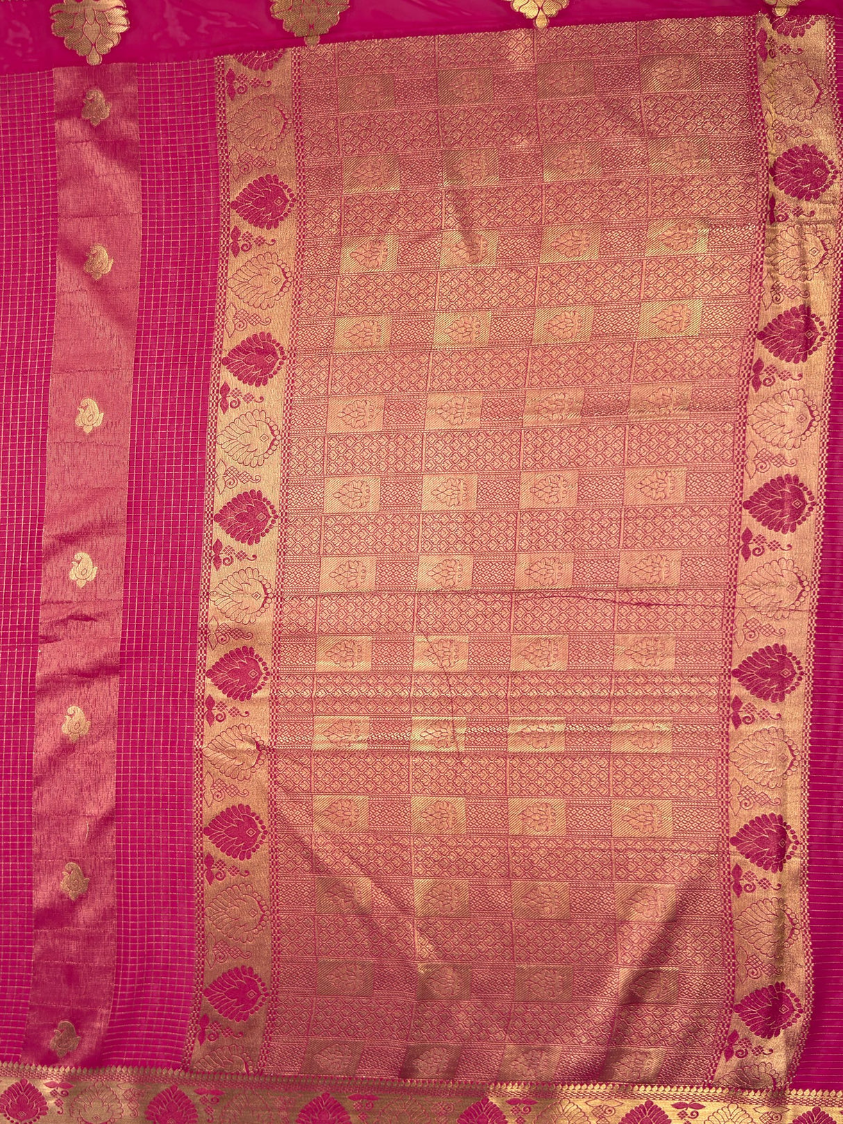 MIMOSA Rani Saree Saree — pallu and zari work detail