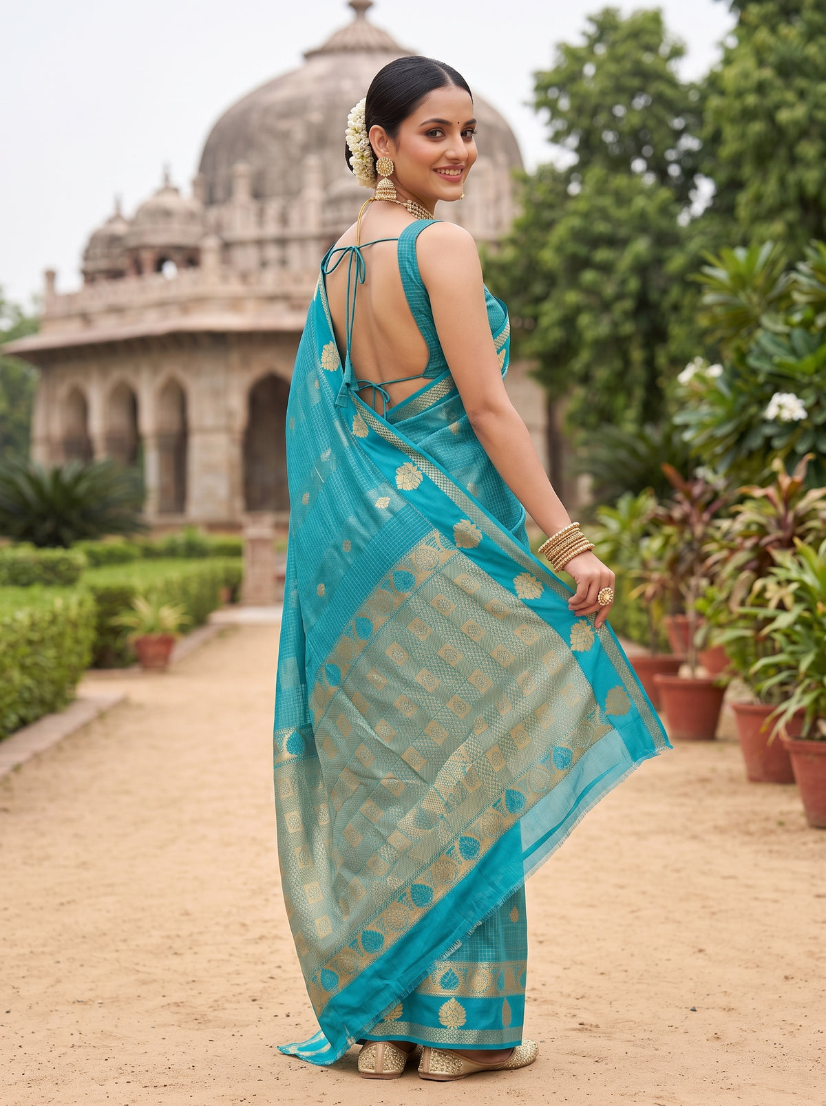 MIMOSA Sapphire Saree Saree — pose 7 styling detail
