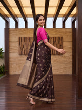 MIMOSA Chocolate Saree Saree — pose 9 styling detail