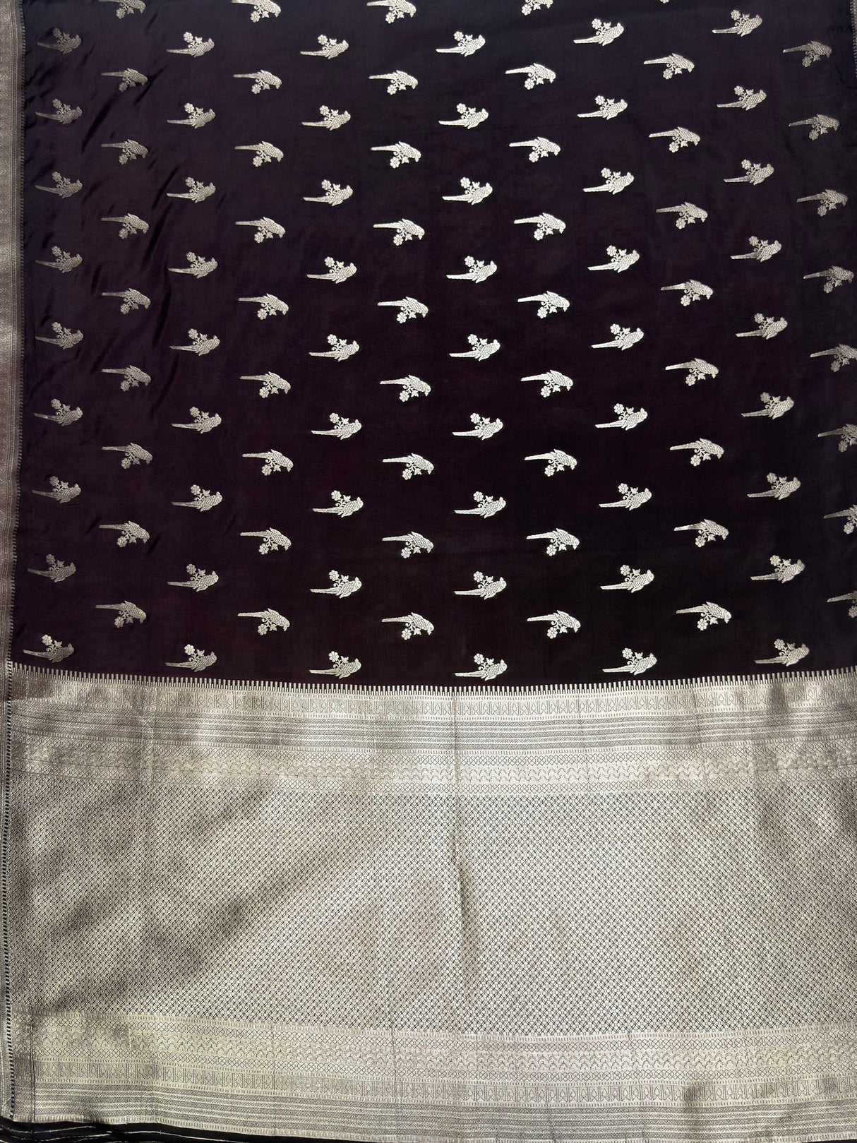 MIMOSA Chocolate Saree Saree — pallu and zari work detail