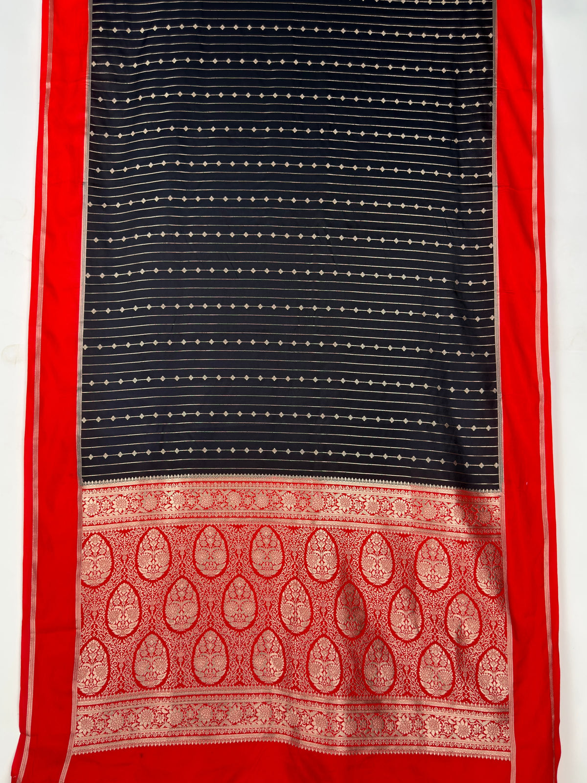 MIMOSA Black Mysore Silk Art Silk Saree — pallu and zari work detail