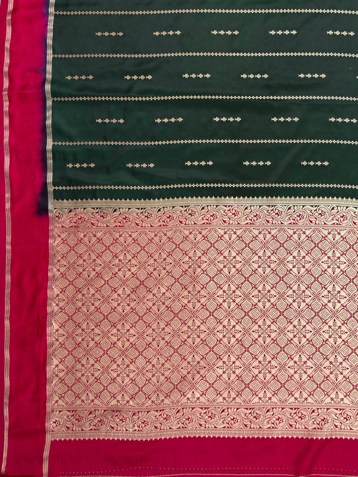 MIMOSA Bottle Green Saree Saree — pallu and zari work detail