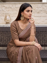 MIMOSA Chiku Saree Saree — pose 10 styling detail