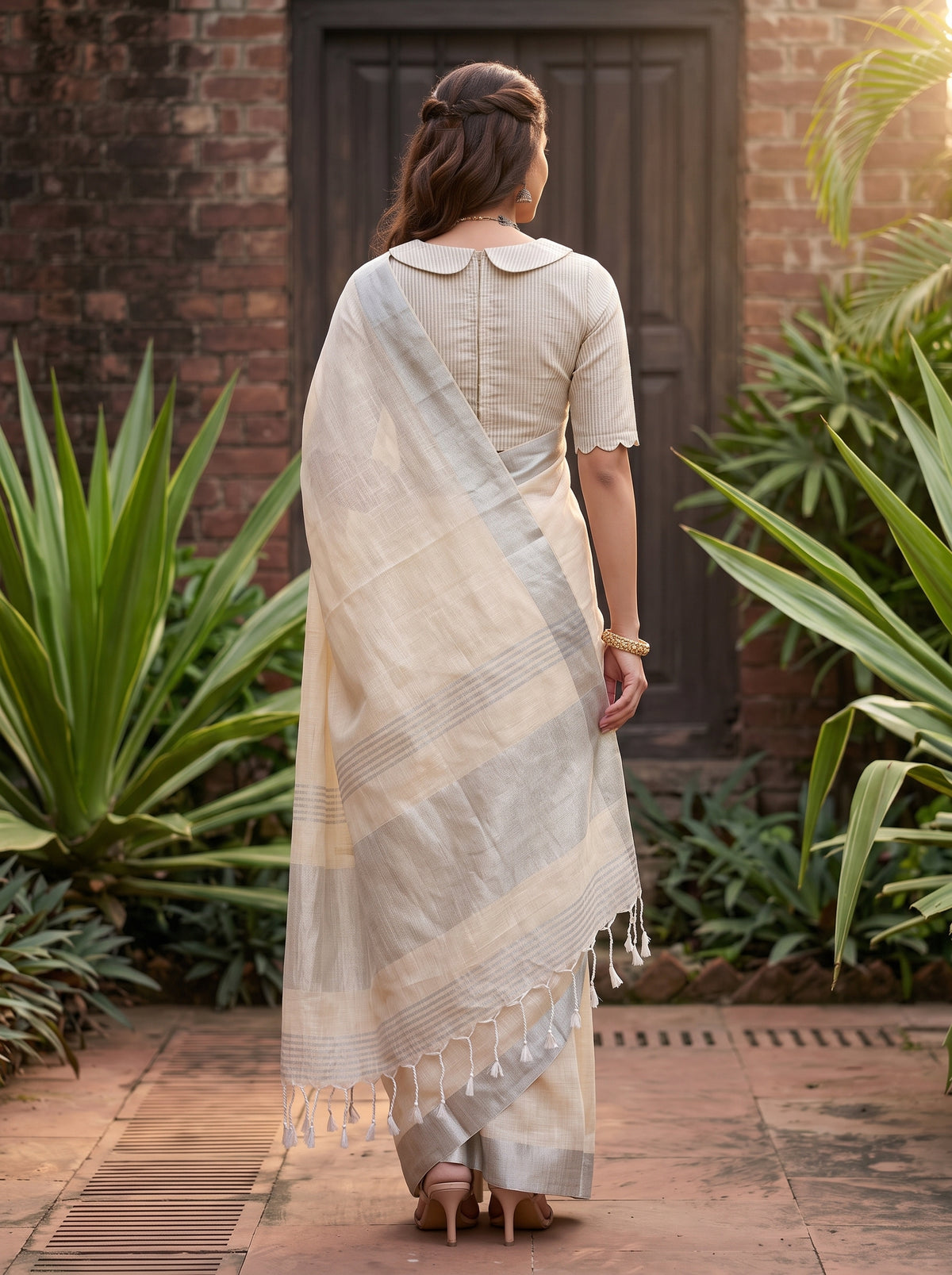 MIMOSA Tussar Banarasi Cotton Saree — Pallu and body detail