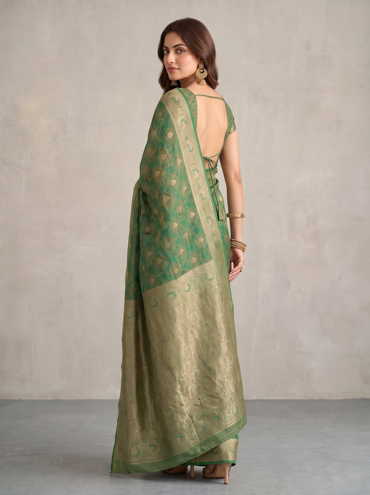 MIMOSA Rama Kanjivaram Saree — pose 7 styling detail
