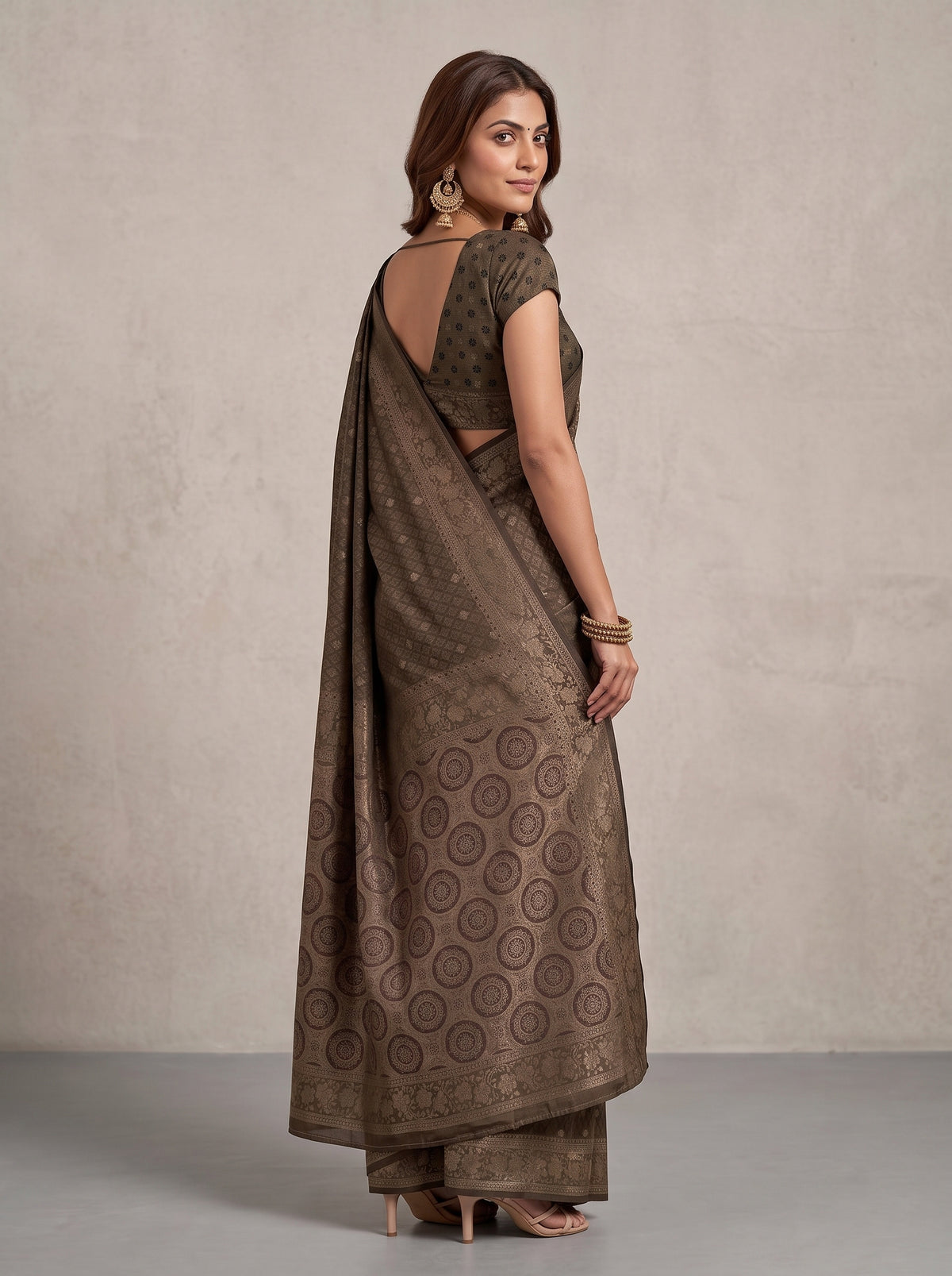 MIMOSA Chocolate Kanjivaram Saree — pose 7 styling detail