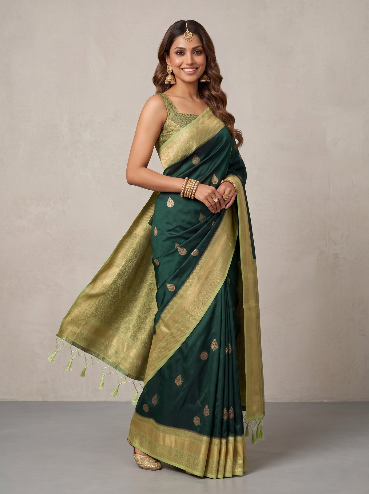 MIMOSA Bottle Green Kanjivaram Saree — pose 9 styling detail