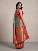 MIMOSA Bottle Green Kanjivaram Saree — pose 7 styling detail