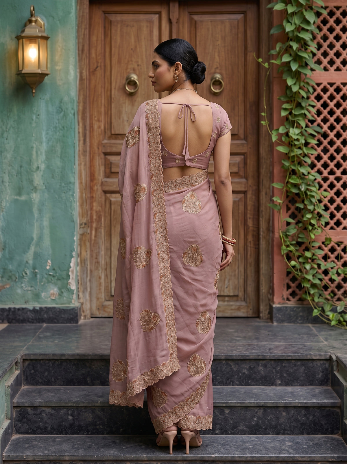 MIMOSA Peach Banarasi Chiffon Saree — Saree pallu and body shot