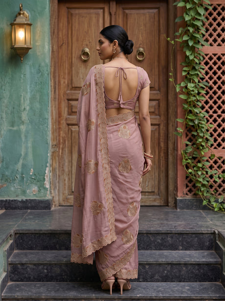 MIMOSA Peach Banarasi Chiffon Saree — Saree pallu and body shot