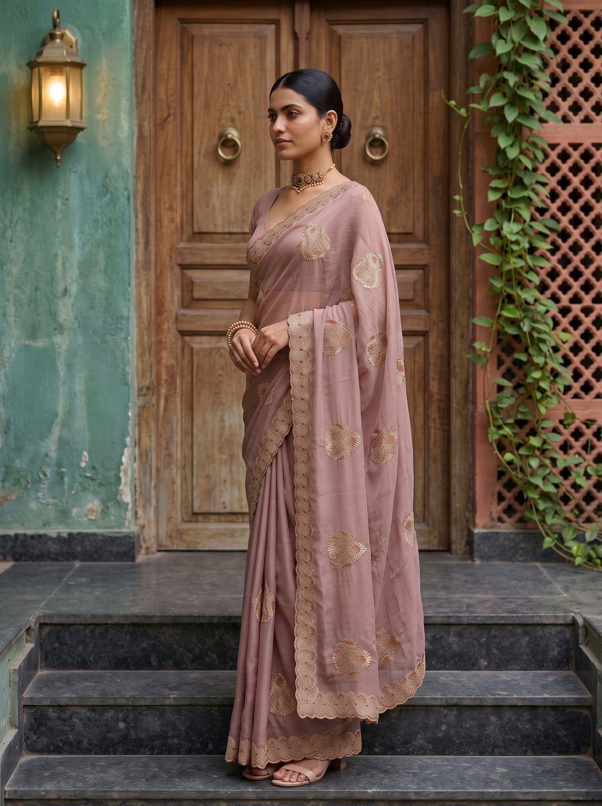 MIMOSA Peach Banarasi Chiffon Saree — pose 3 styling detail