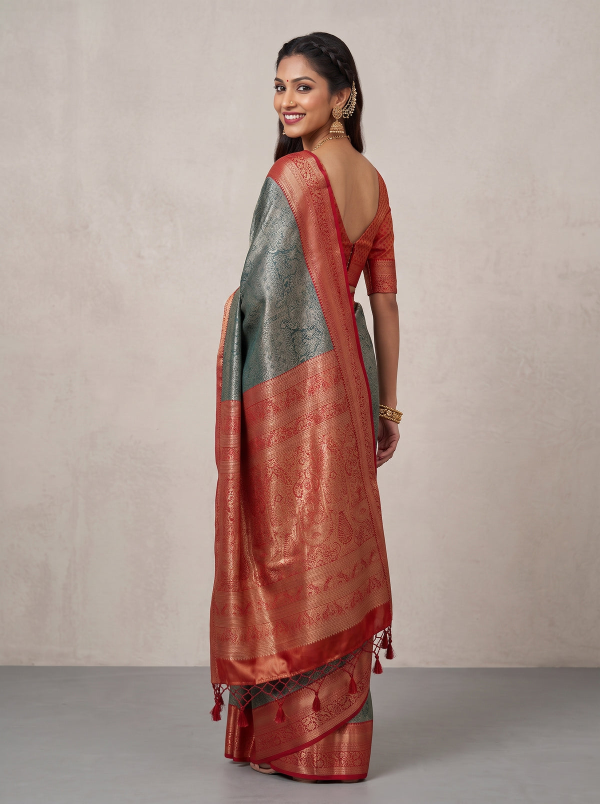 MIMOSA Green Kanjivaram Art Silk Saree — pose 7 styling detail