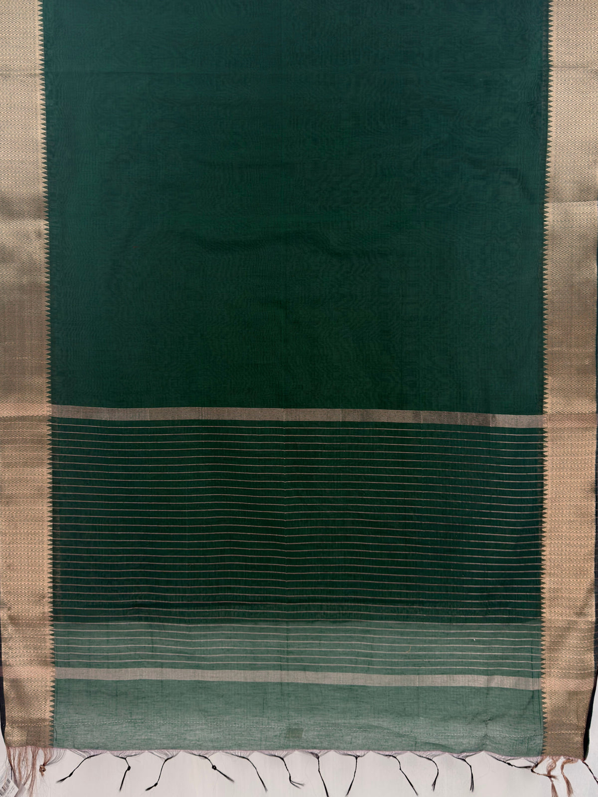 MIMOSA Bottle Green Maheshwari Cotton Saree — pallu and zari work detail