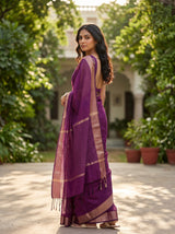 MIMOSA Rani Maheshwari Cotton Saree — pose 7 styling detail