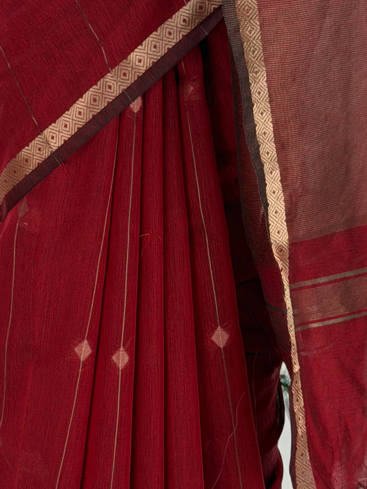 MIMOSA Maroon Maheshwari Cotton Cotton Saree — fleets shot full lifestyle