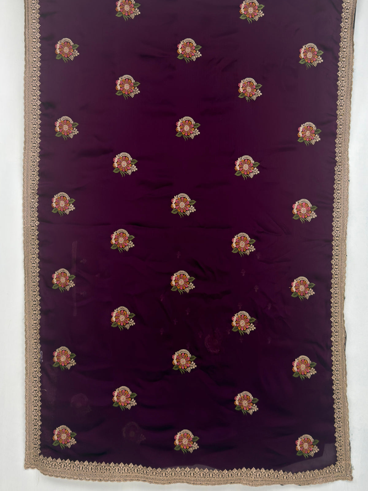 MIMOSA Magenta Banarasi Saree — pallu and zari work detail