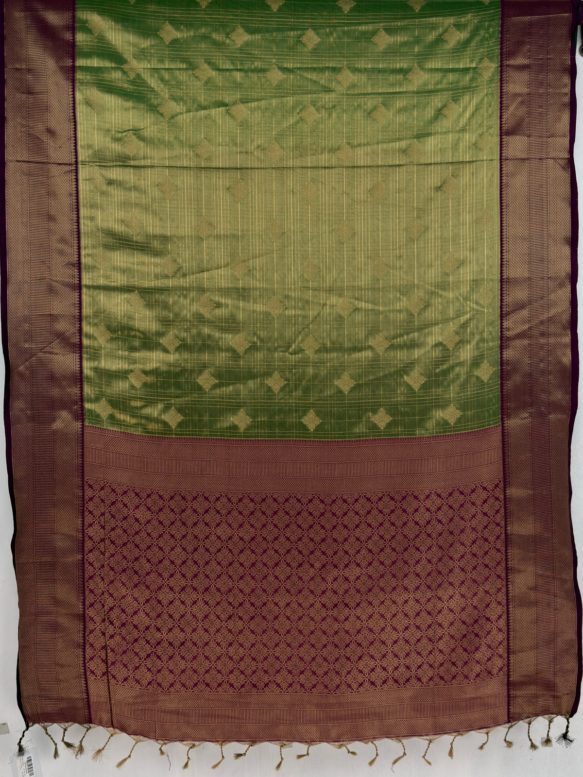 MIMOSA Green Kanjivaram Saree — pallu and zari work detail