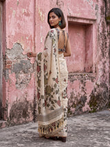 MIMOSA Grey Banarasi Linen Saree — close-up of model's feet