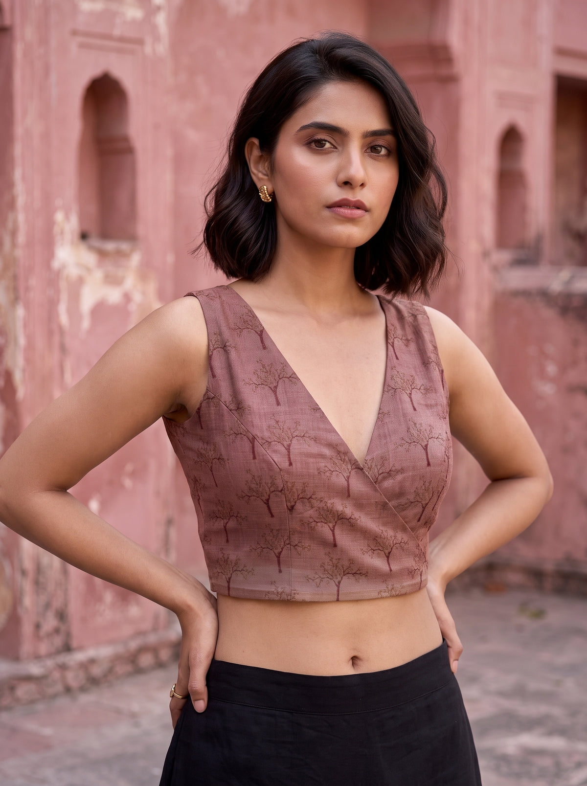 MIMOSA Peach Banarasi Saree — blouse close-up