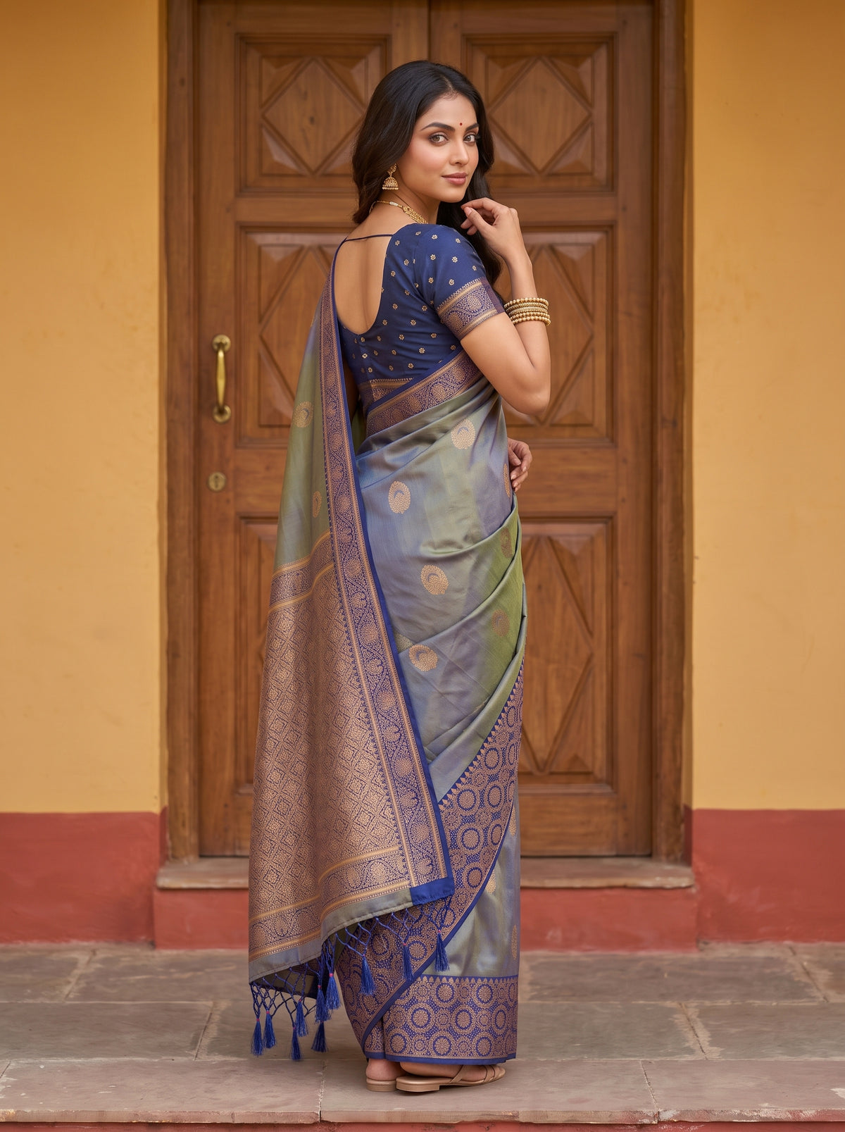MIMOSA Grey Kanjivaram Saree — pose 7 styling detail