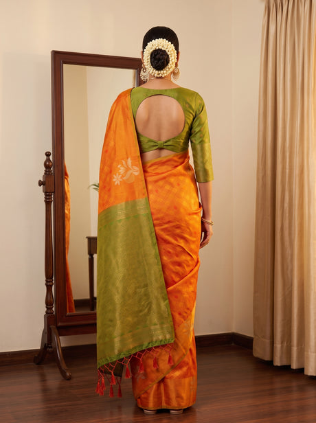 MIMOSA Gold Kanjivaram Saree — pose 2 styling detail