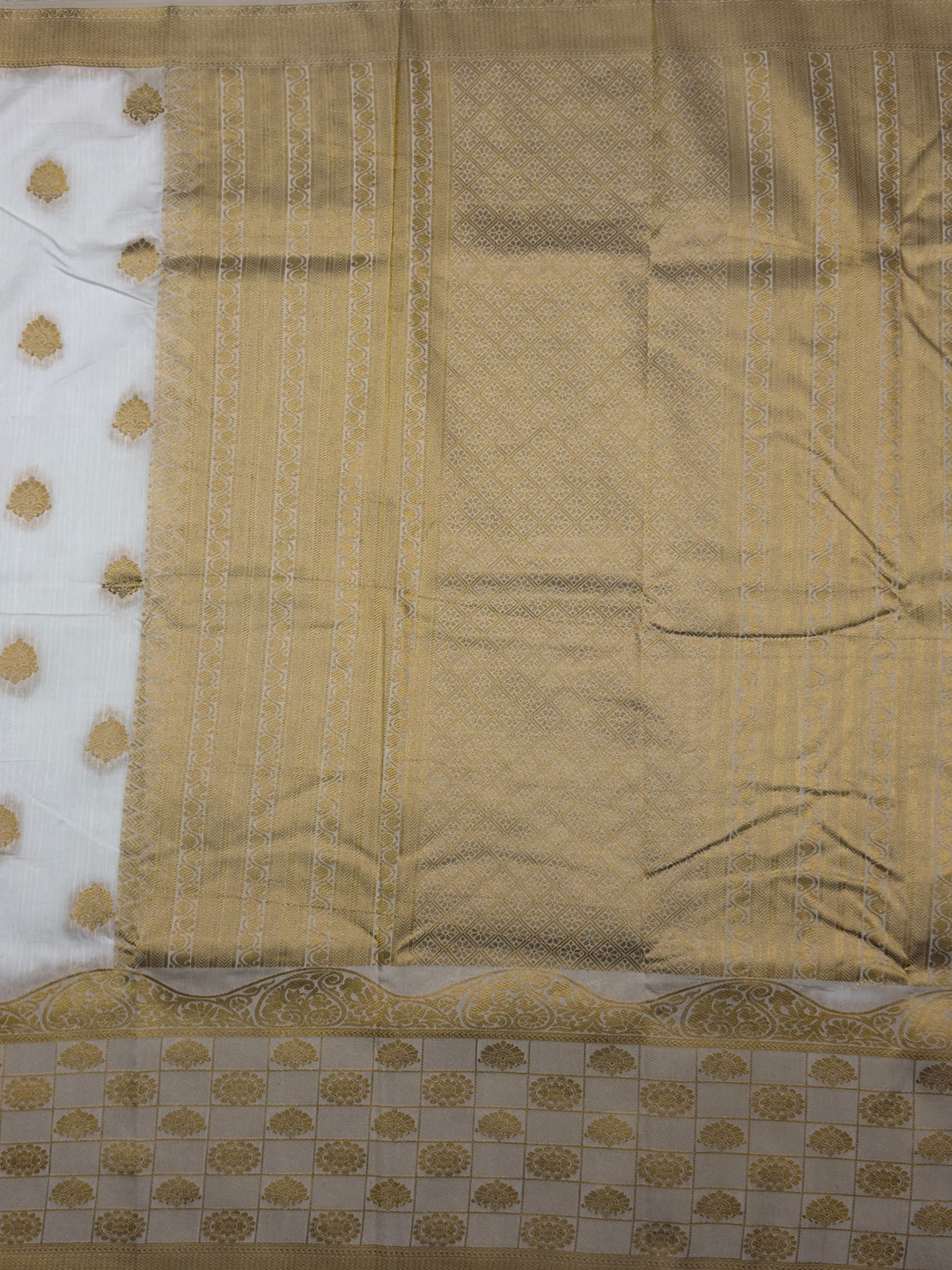 MIMOSA Saree Saree — pallu and zari work detail