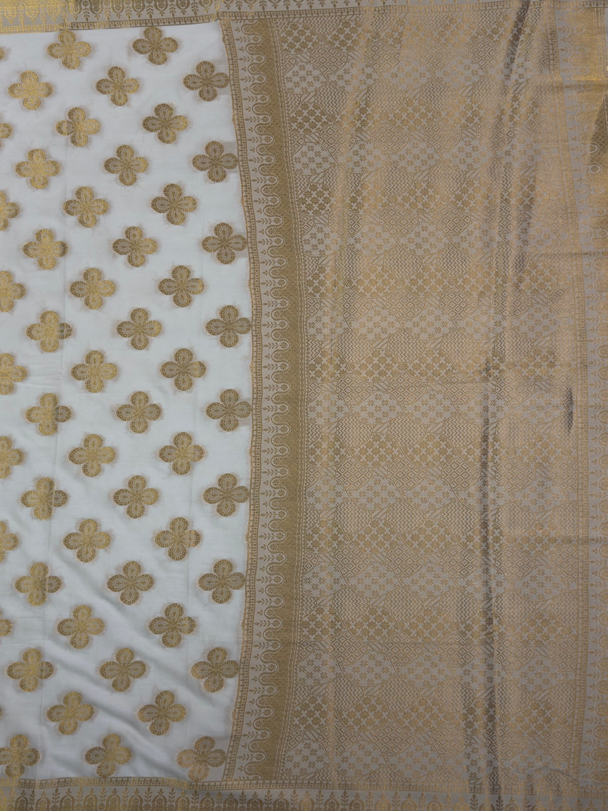 MIMOSA White Mysore Silk Saree — pallu and zari work detail