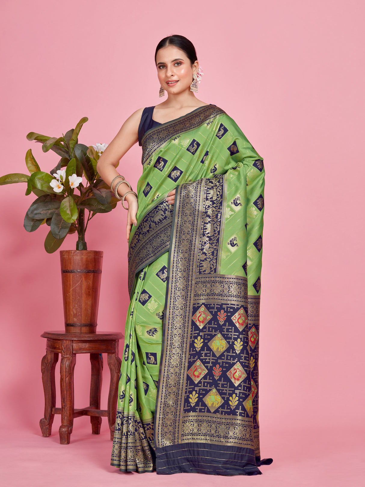 Mimosa Women's Woven Design Kanjivaram Style Art Silk Saree With Blouse Piece : SA00001380PGFREE