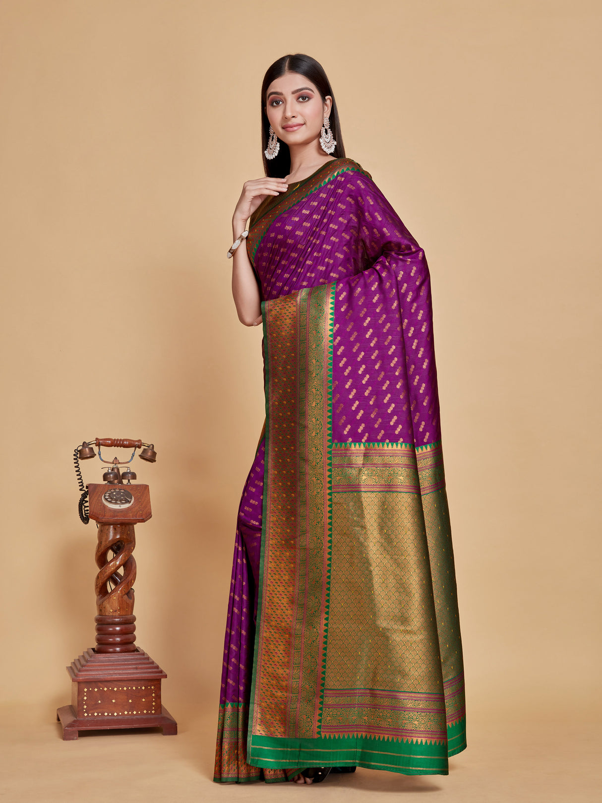 Mimosa Women's Woven Design Kanjivaram Style Art Silk Saree With Blouse Piece : SA00001388MJFREE