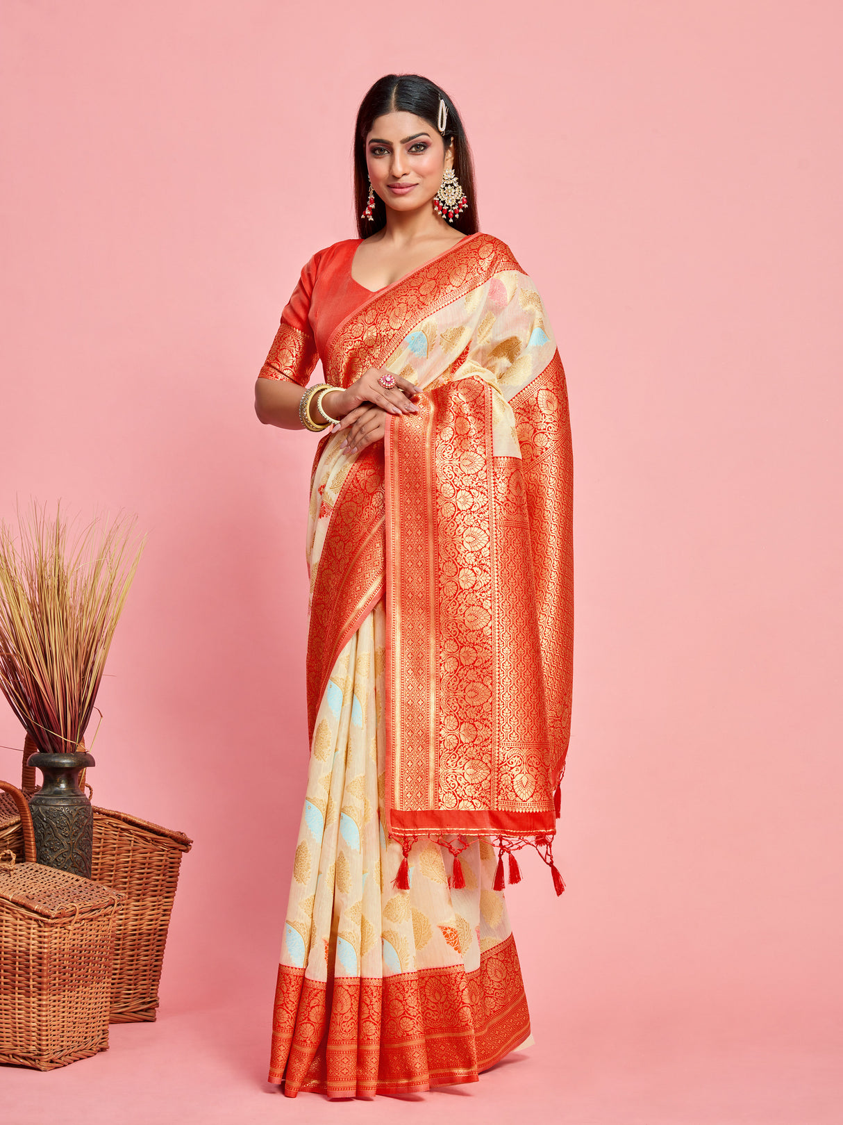 Mimosa Women's Woven Design Kanjivaram Linen Saree With Blouse Piece : SA00001245OFWFREE