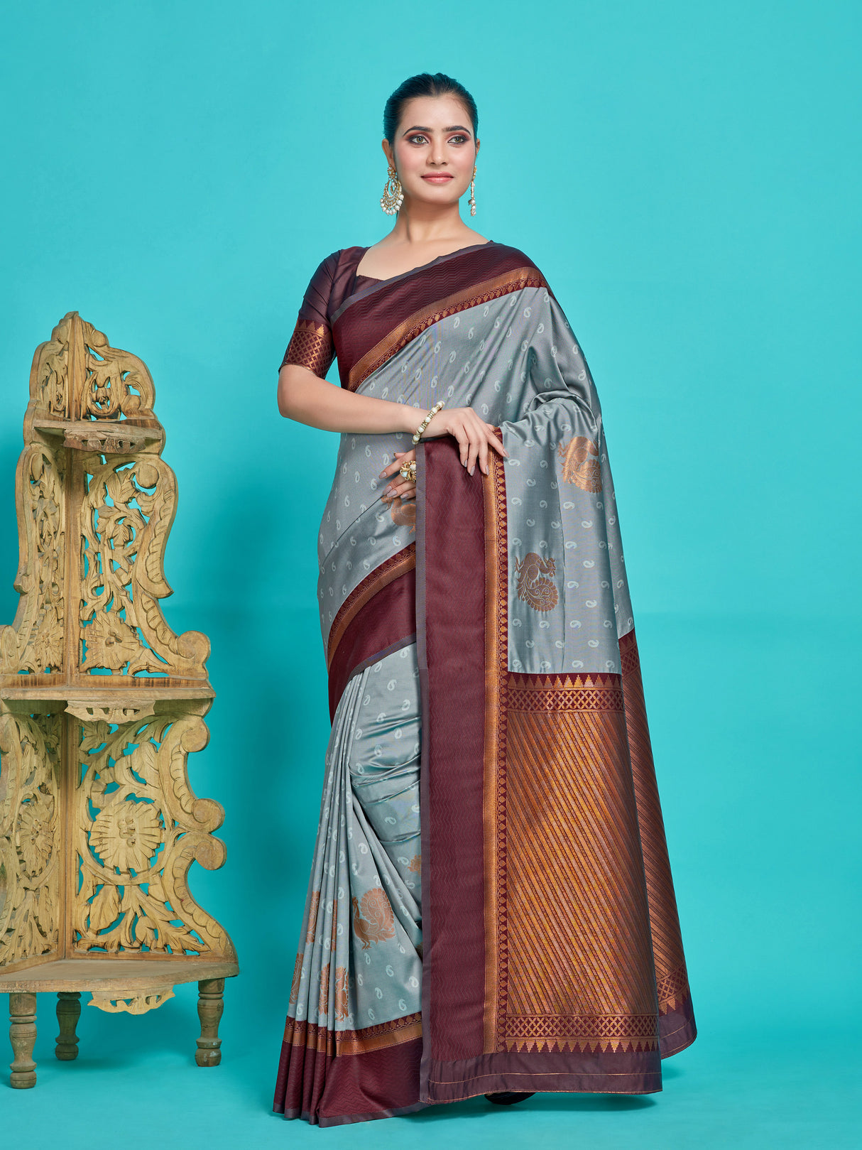 Mimosa Women's Woven Design Kanjivaram Style Art Silk Saree With Blouse Piece : SA00001387GYFREE