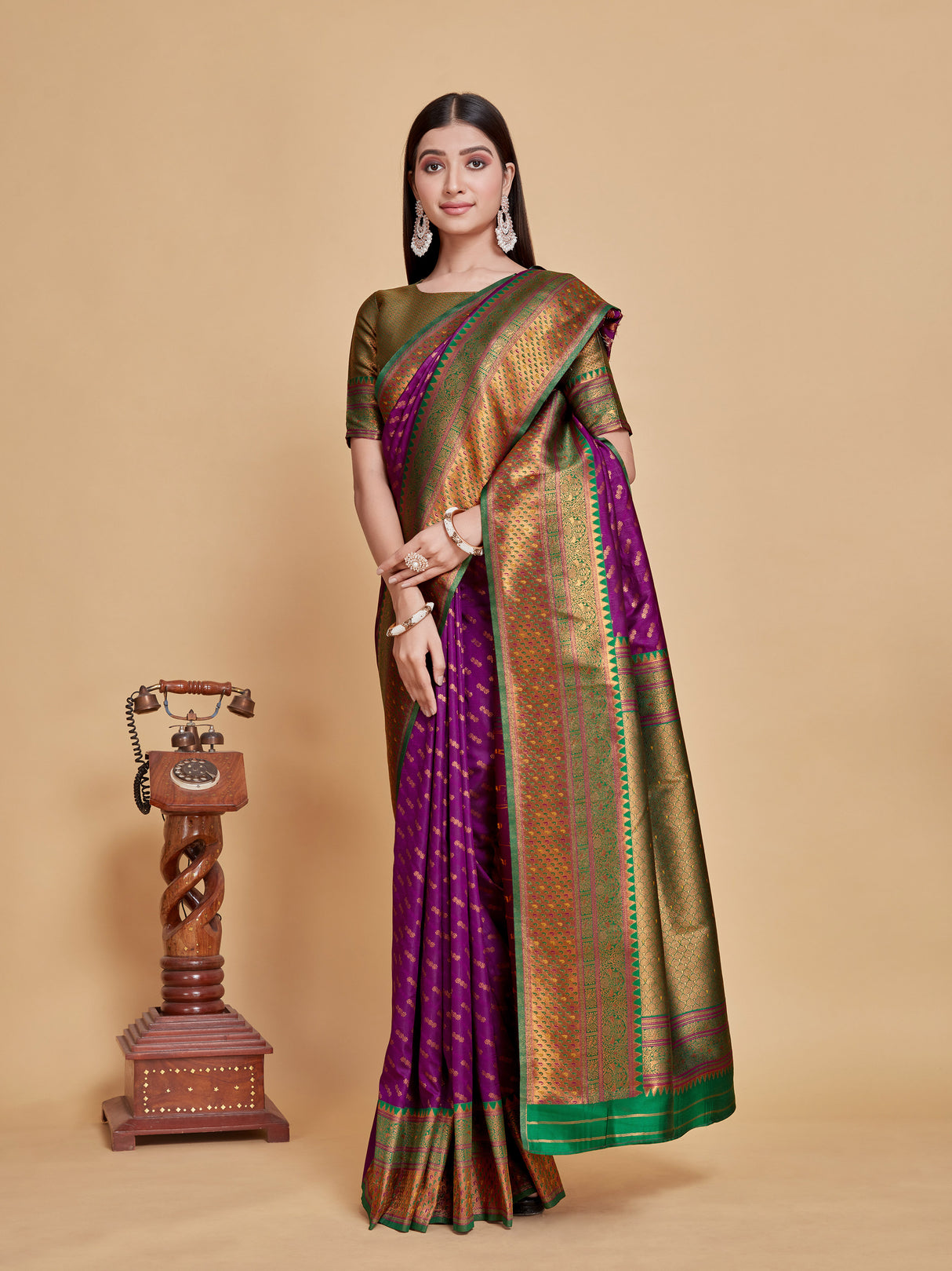 Mimosa Women's Woven Design Kanjivaram Style Art Silk Saree With Blouse Piece : SA00001388MJFREE