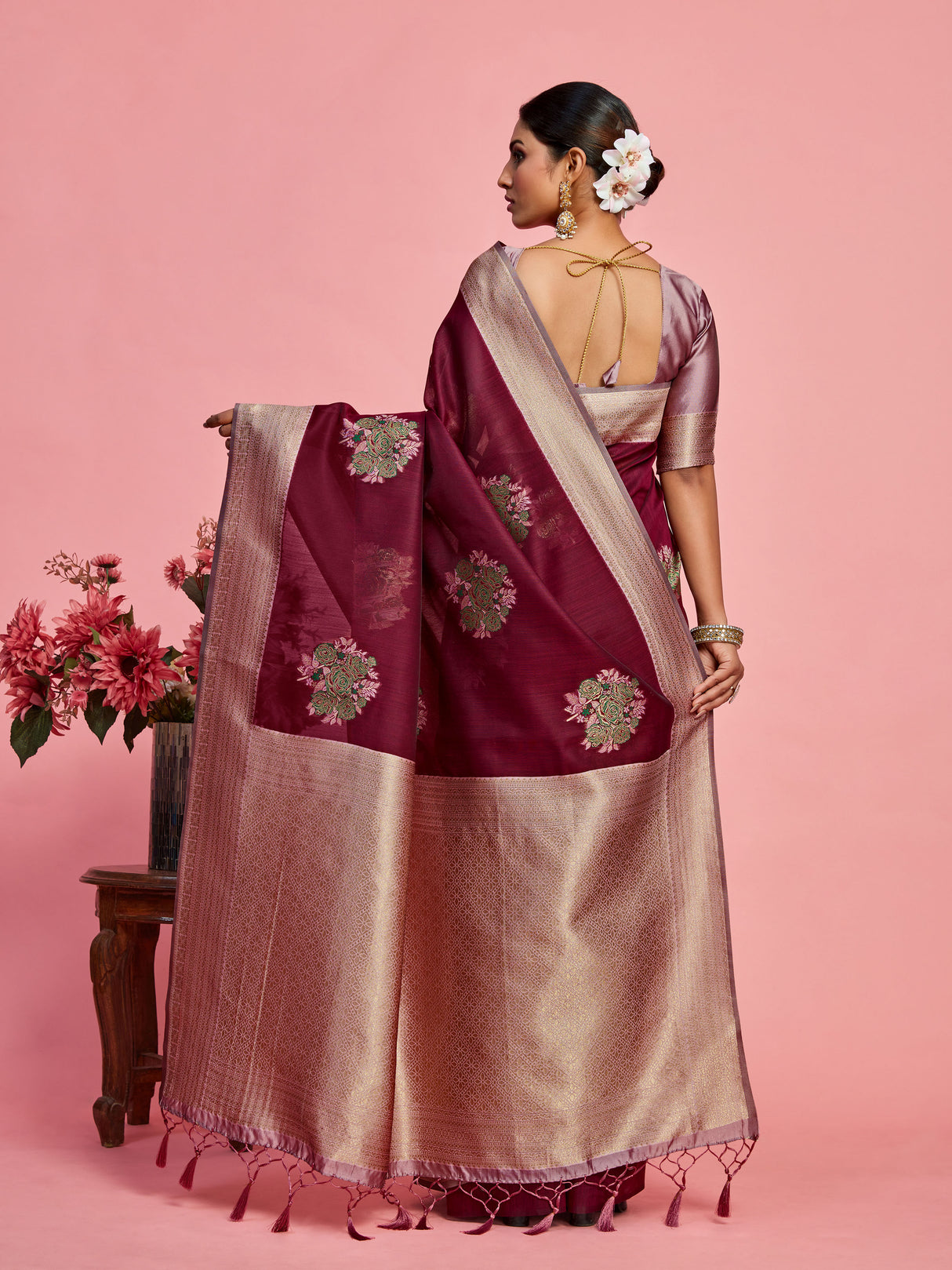 Mimosa Women's Woven Design Kanjivaram Linen Saree With Blouse Piece : SA00001231WNFREE