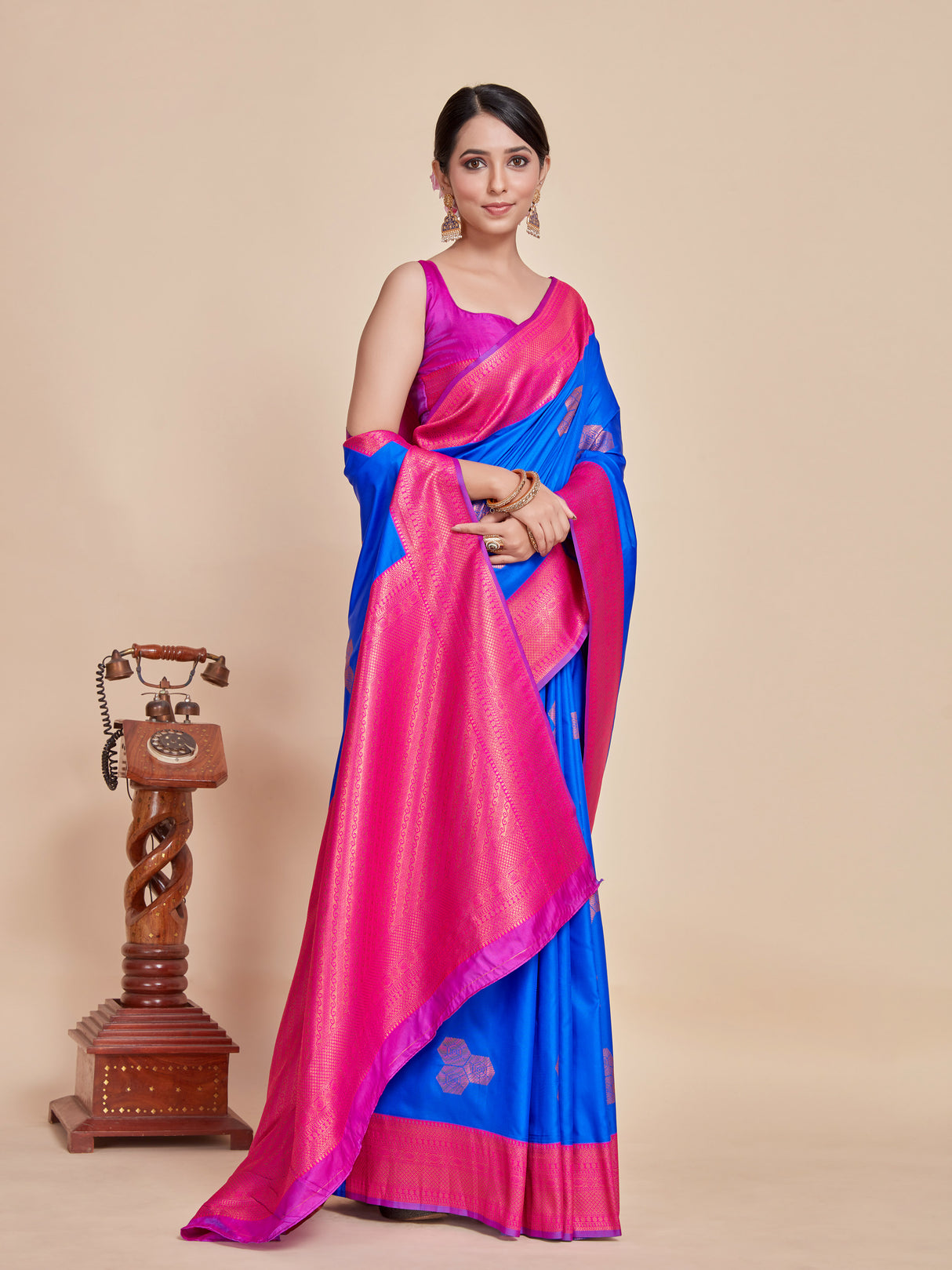 Mimosa Women's Woven Design Kanjivaram Style Art Silk Saree With Blouse Piece : SA00001385RBFREE