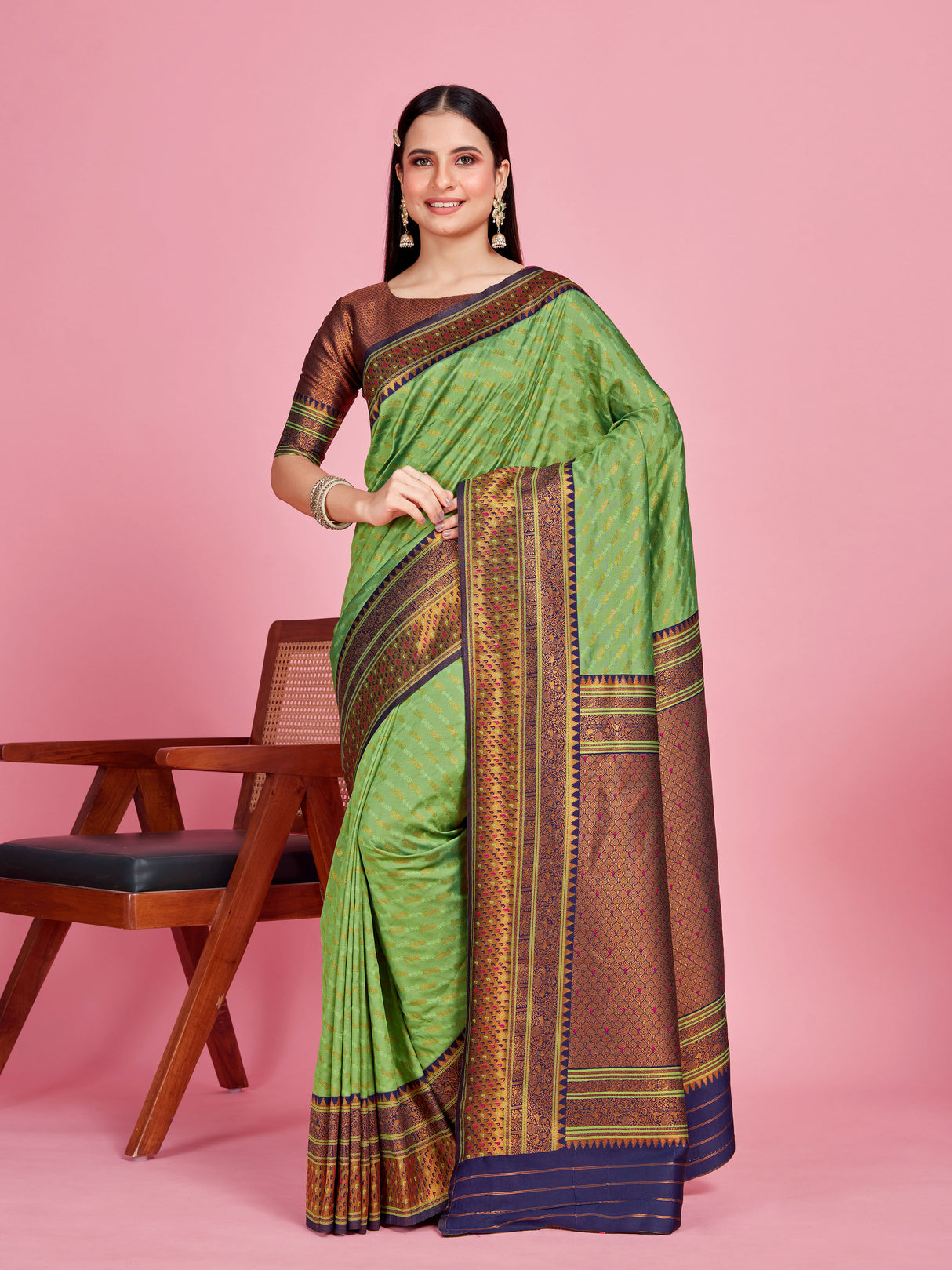 Mimosa Women's Woven Design Kanjivaram Style Art Silk Saree With Blouse Piece : SA00001388PGFREE