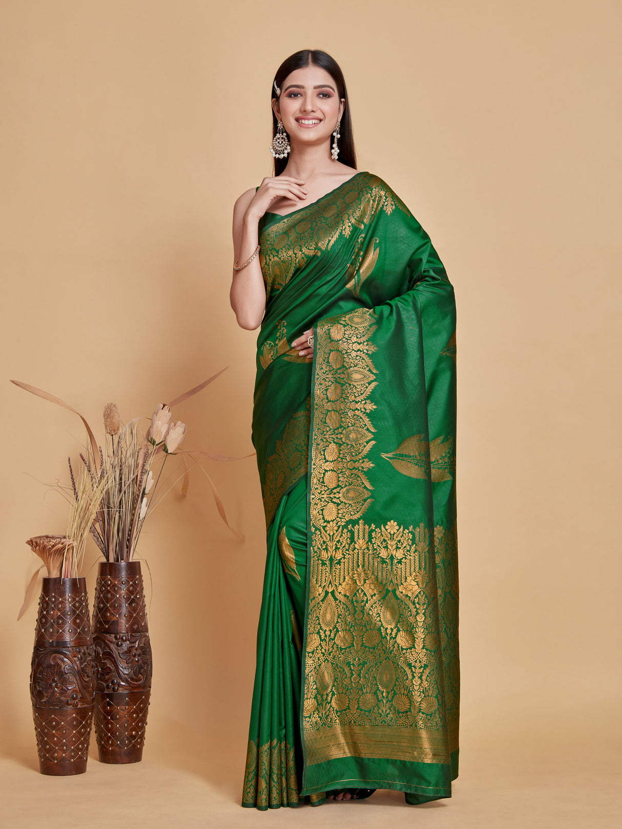 Mimosa Women's Woven Design Kanjivaram Style Art Silk Saree With Blouse Piece : SA00001382BGFREE