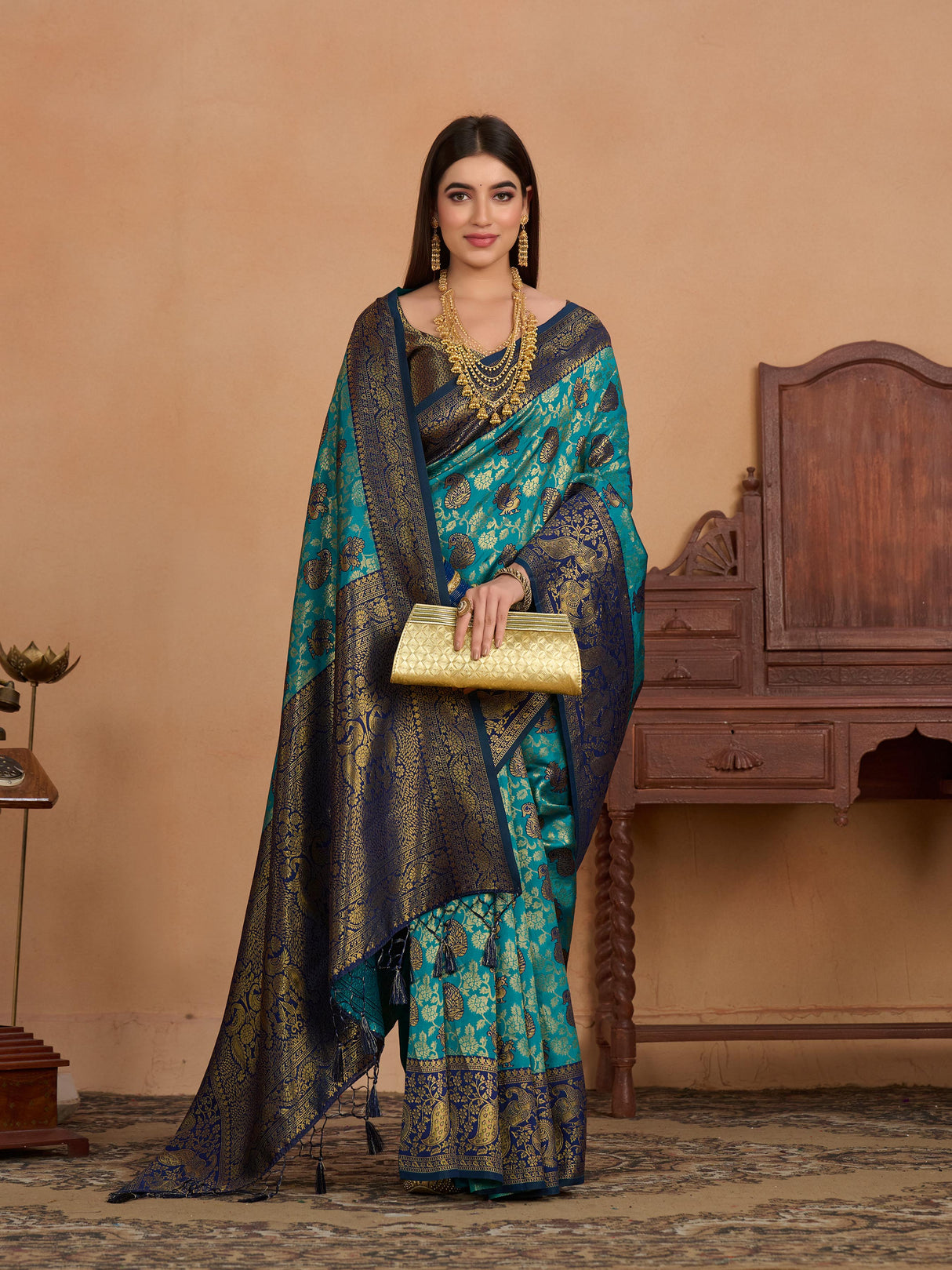 Mimosa Women's Woven Design Kanjivaram Art Silk Saree With Blouse Piece : SA0000890SF