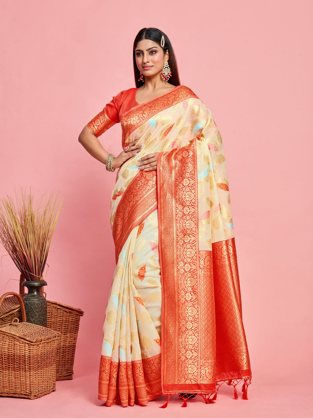 Mimosa Women's Woven Design Kanjivaram Linen Saree With Blouse Piece : SA00001245OFWFREE