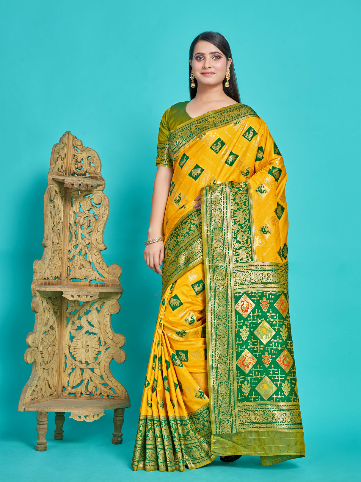 Mimosa Women's Woven Design Kanjivaram Style Art Silk Saree With Blouse Piece : SA00001380GDFREE