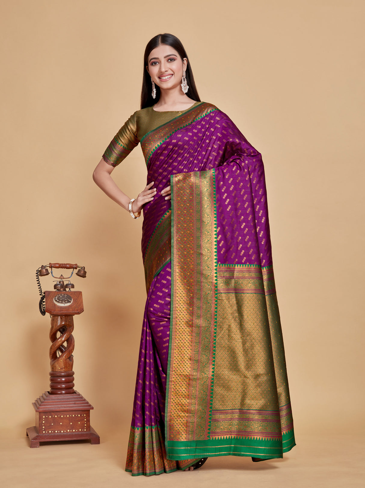 Mimosa Women's Woven Design Kanjivaram Style Art Silk Saree With Blouse Piece : SA00001388MJFREE