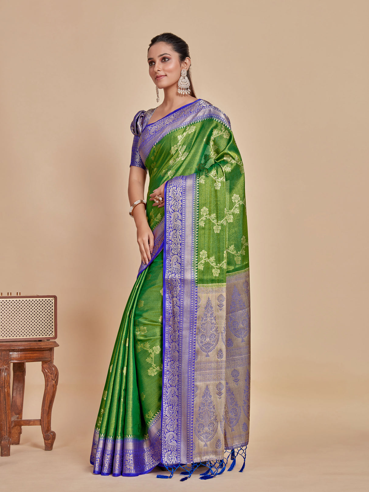 Mimosa Women's Woven Design Kanjivaram Style Art Silk Saree With Blouse Piece : SA0000394RMFREE